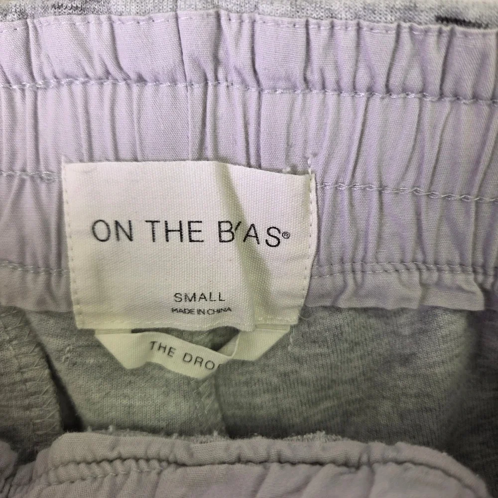 On The Byas Mens Small Grey Space Dye Knit Joggers Zipper Pockets Tapered Pants